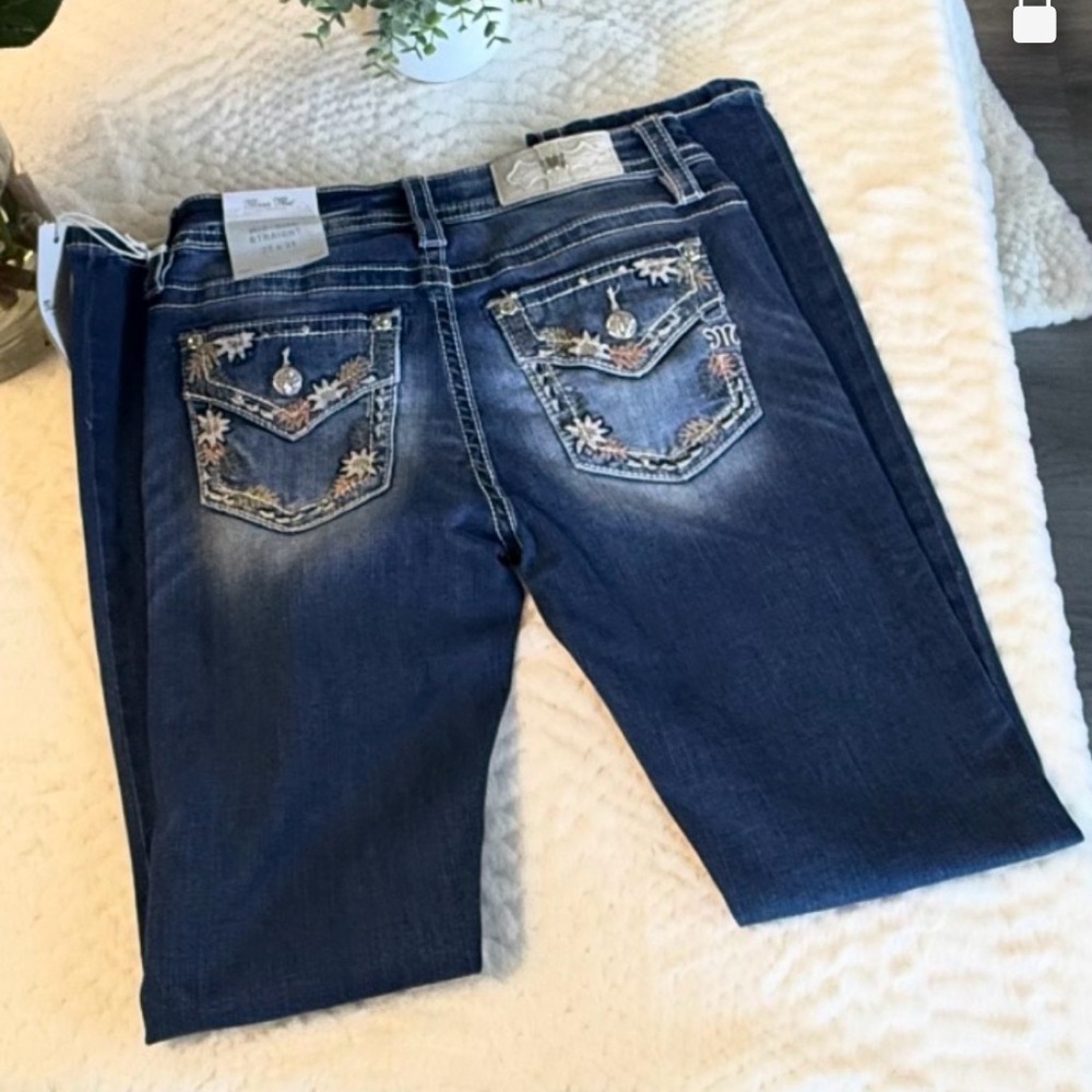 Miss Me Blue Embroidered Cropped Jeans - Picture 2 of 12